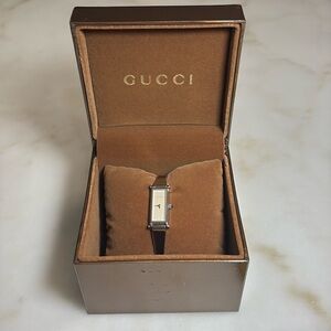 Gucci 1500L Stainless Steel watch. New in box. No tags.